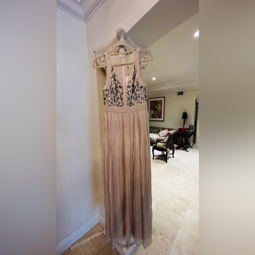 New with tags never worn Rebecca Taylor full length nude/ rose sleeveless dress